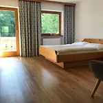 펜션 Haus Eder *
