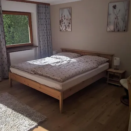 بيت للعطل Haus Eder *